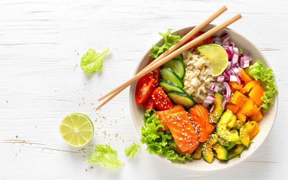 Lachs-Avocado-Bowl